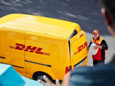 dhl finder.